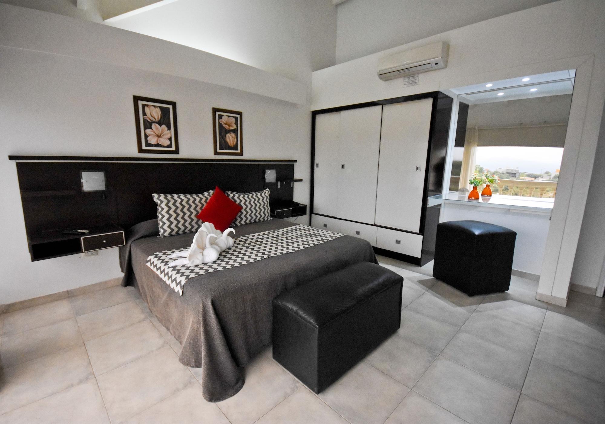 Villa La Font Apart Hotel & Spa Villa Carlos Paz Eksteriør bilde