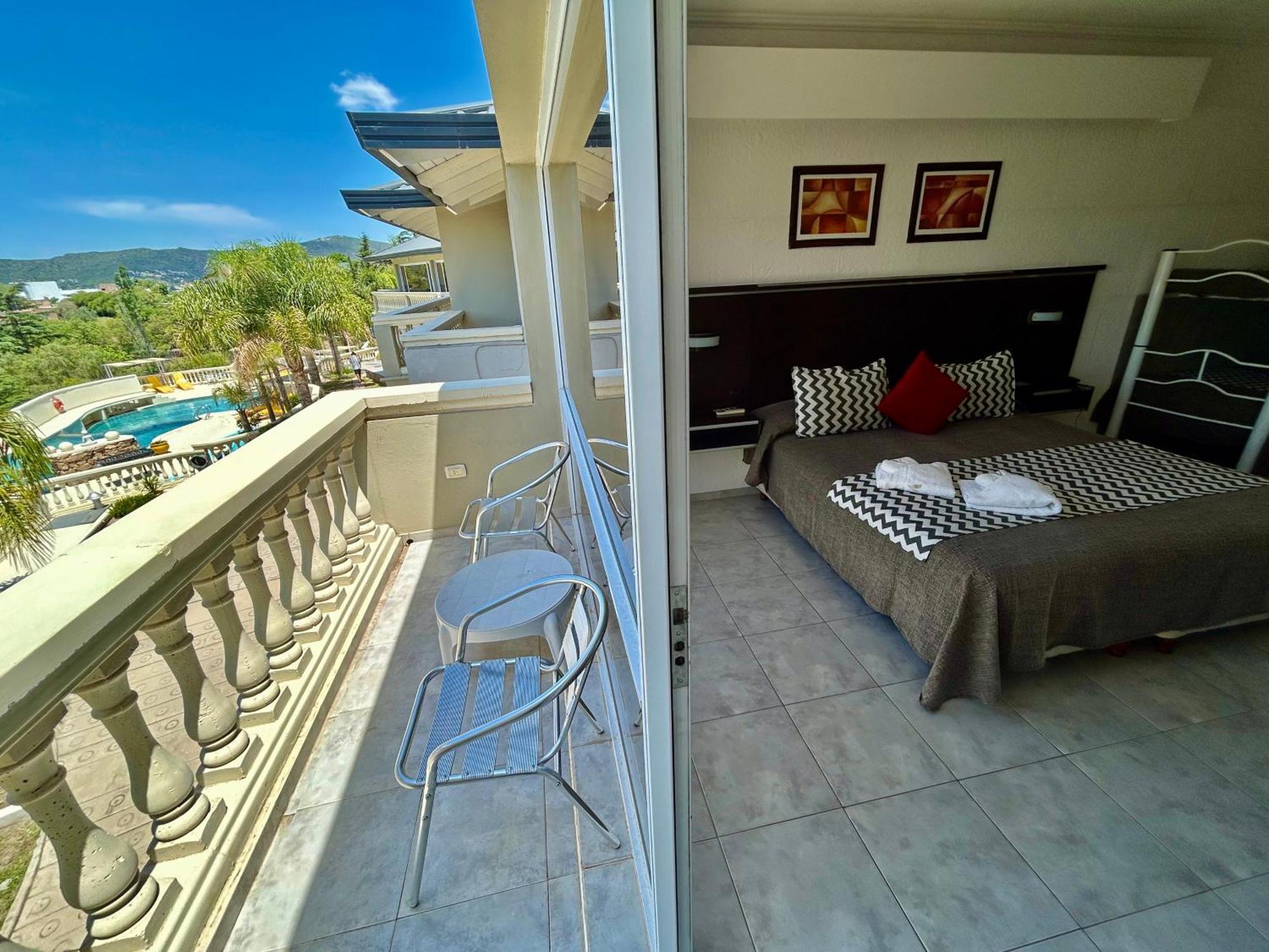 Villa La Font Apart Hotel & Spa Villa Carlos Paz Eksteriør bilde