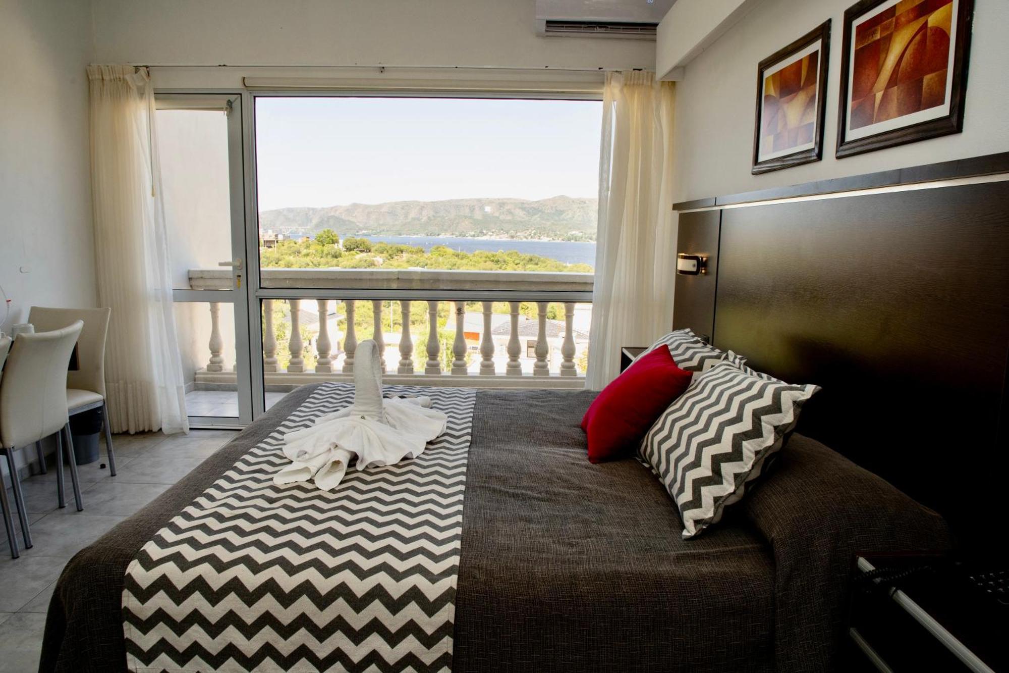 Villa La Font Apart Hotel & Spa Villa Carlos Paz Eksteriør bilde